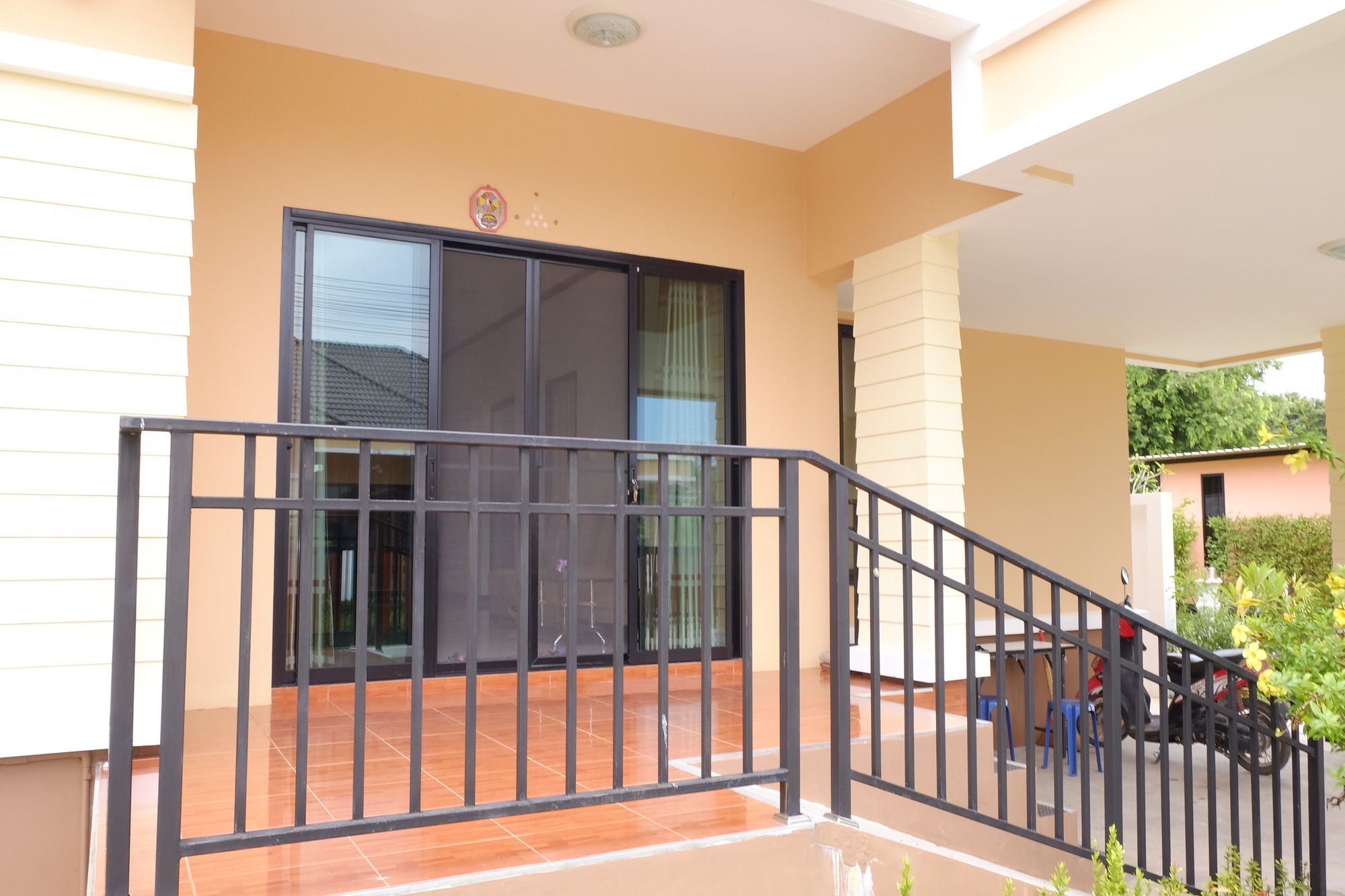 Hotel Ban Sumalai à Rayong Extérieur photo